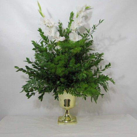 Flowering Altar Decorations - DIY Wedding Flower Tutorials for Brides