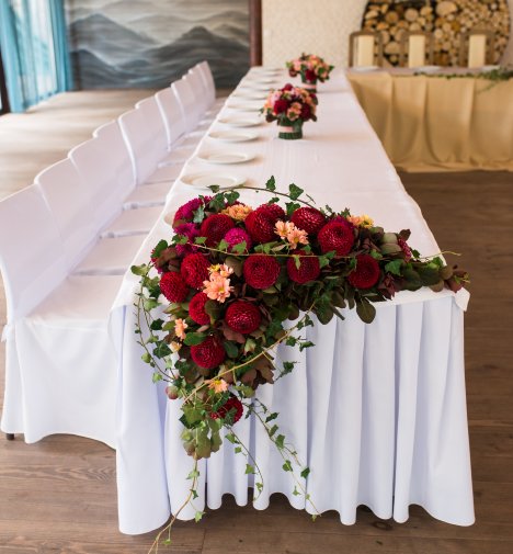 head table decor